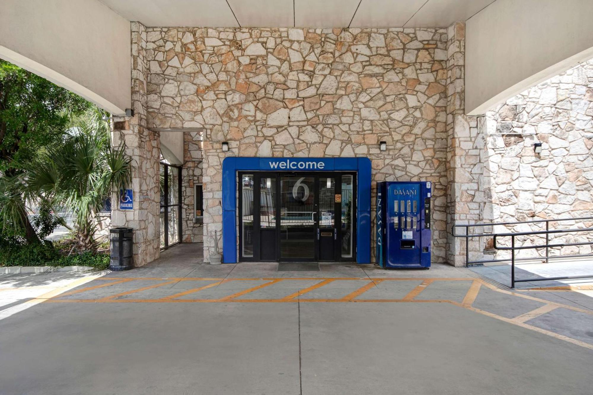 Motel 6-San Antonio, Tx - Northwest Medical Center Экстерьер фото
